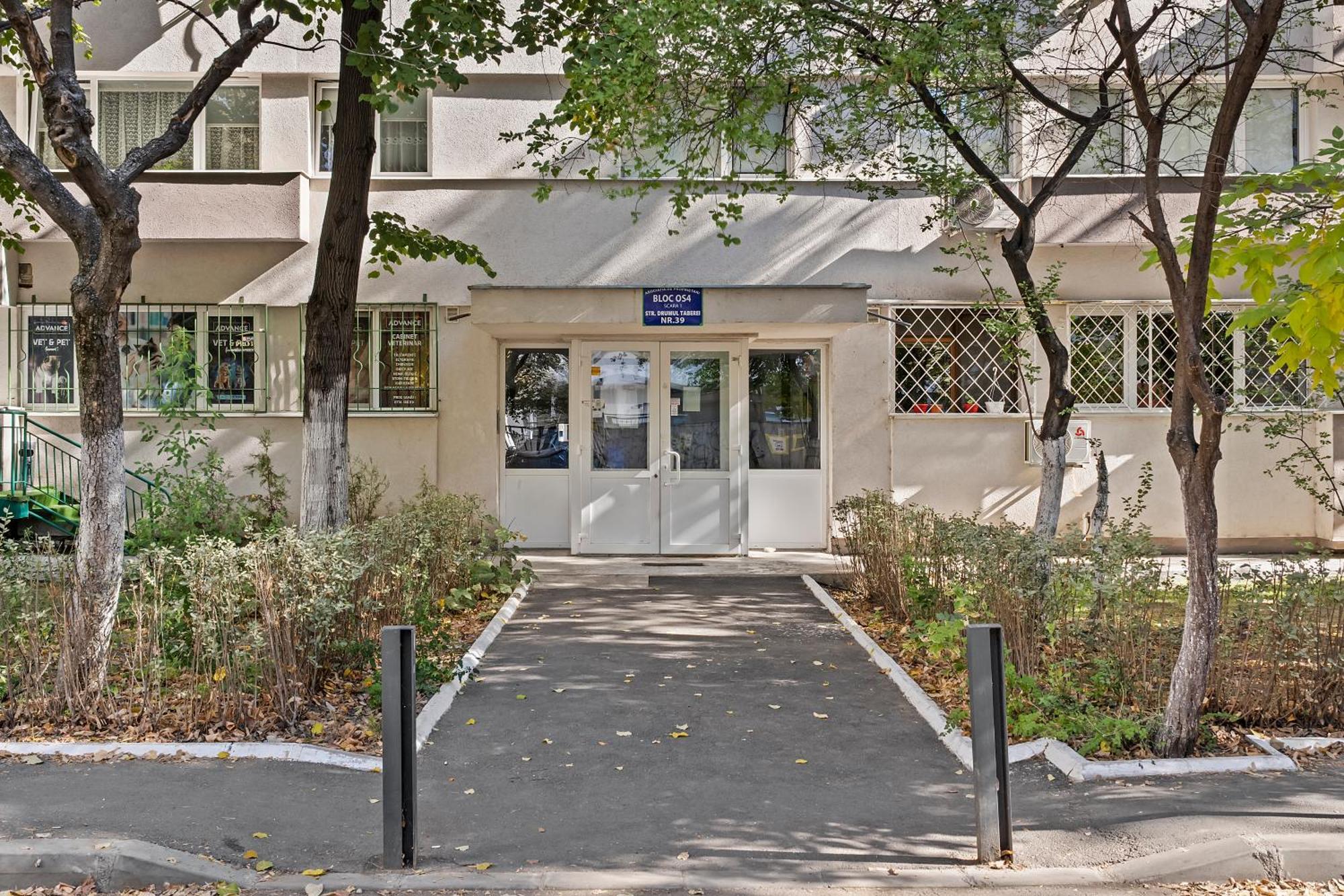 Apartament De Lux Drumul Taberei Bucureşti Eksteriør bilde