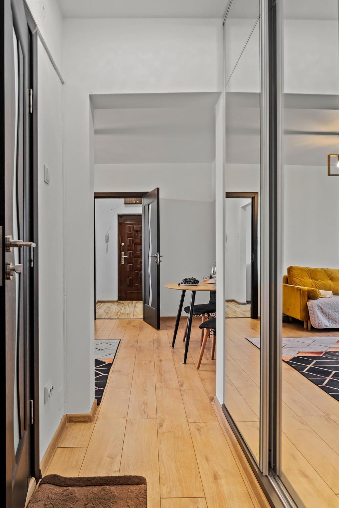 Apartament De Lux Drumul Taberei Bucureşti Eksteriør bilde