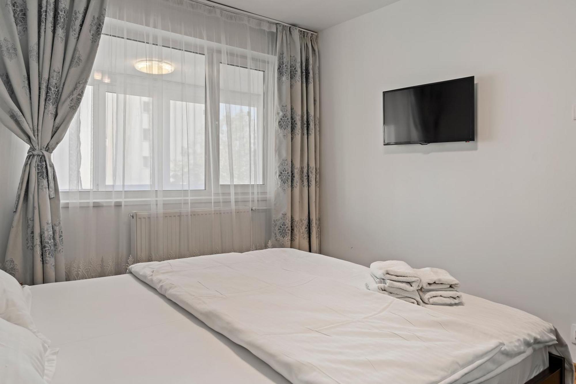 Apartament De Lux Drumul Taberei Bucureşti Eksteriør bilde